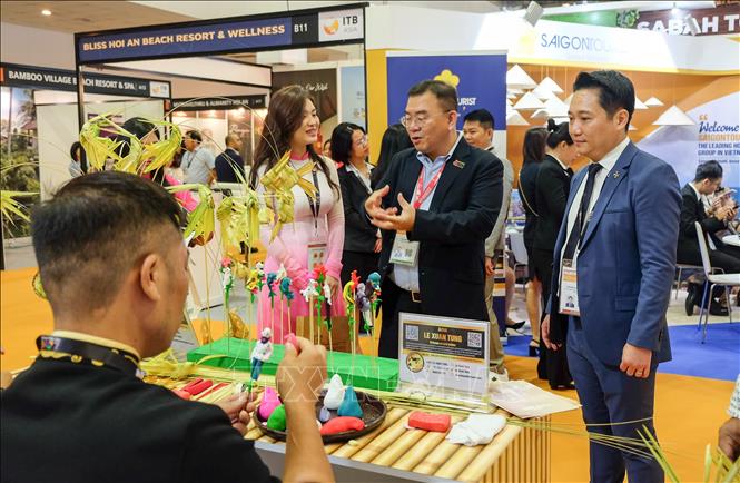 Việt Nam tham dự Hội chợ Du lịch Quốc tế châu Á tại Singapore - Ảnh 3.